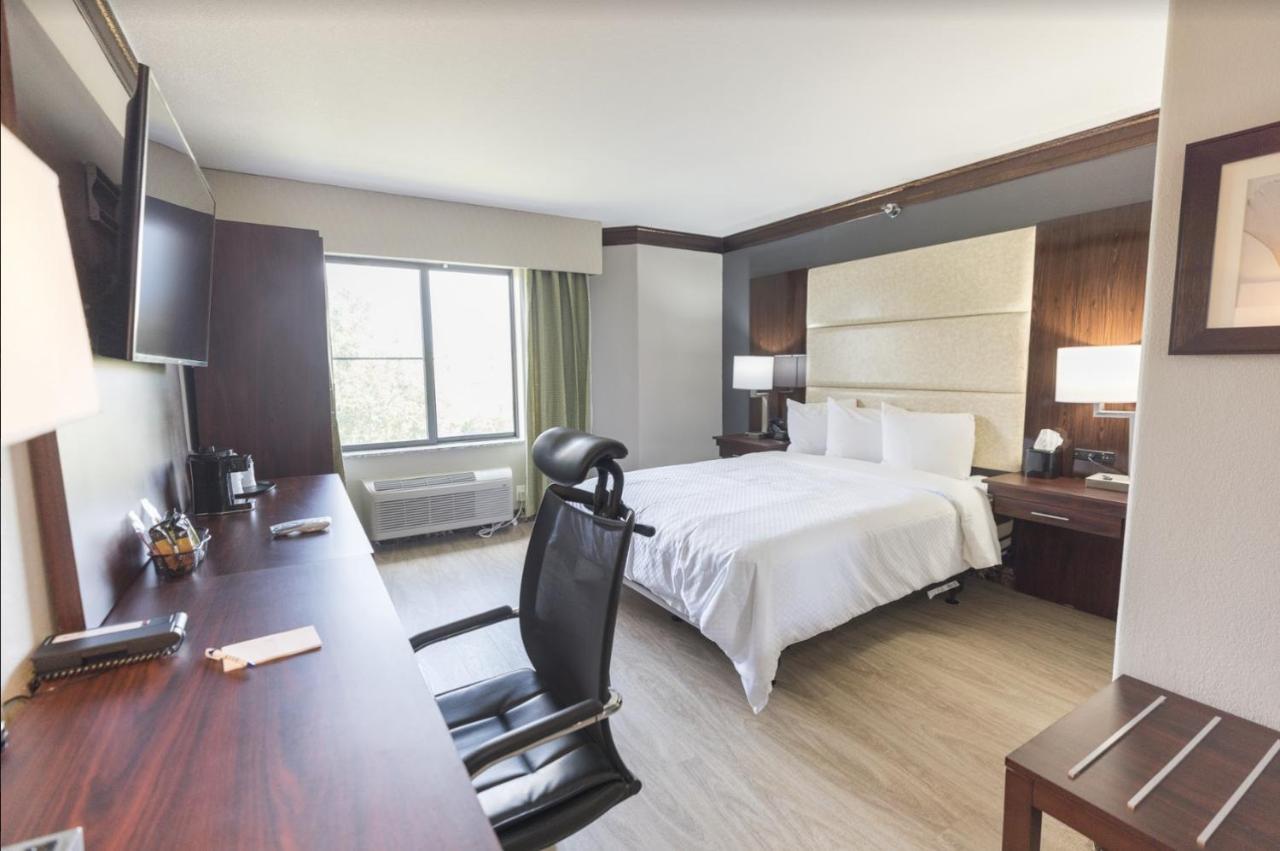 The Leo Collection Detroit, Ascend Hotel Collection Lincoln Park Eksteriør billede