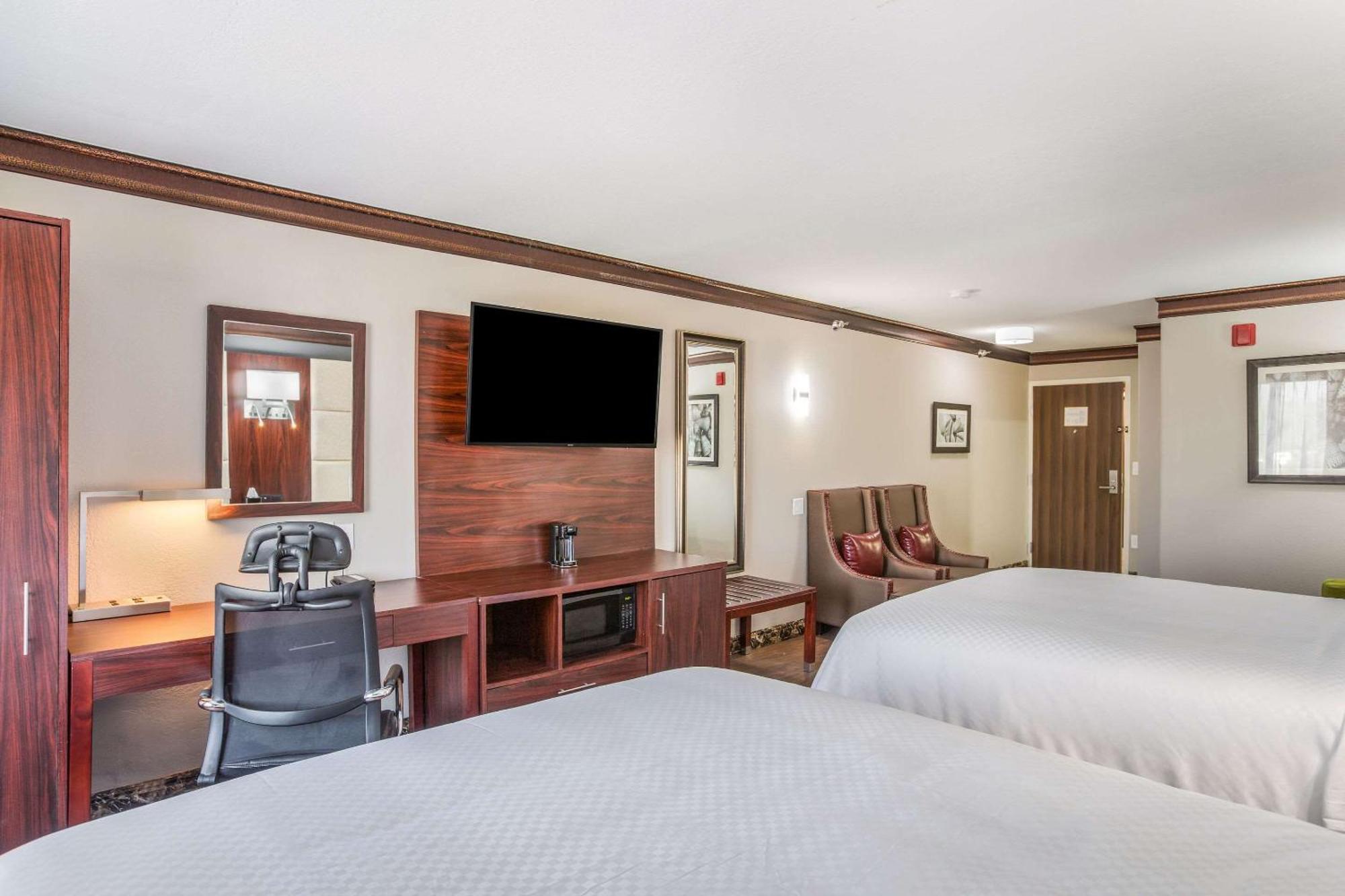 The Leo Collection Detroit, Ascend Hotel Collection Lincoln Park Eksteriør billede